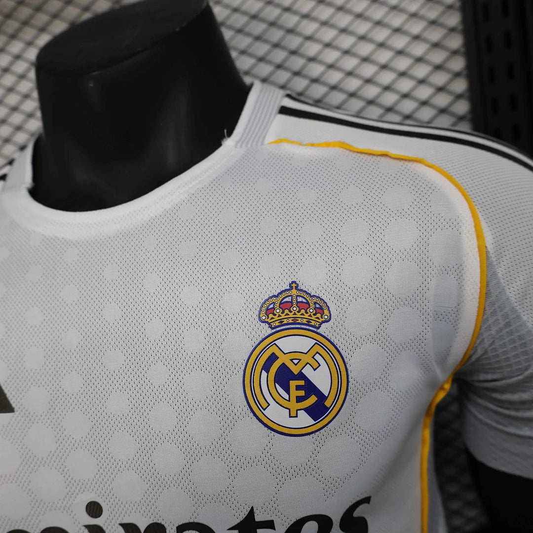 2025/2026 Player Version Real Madrid Home Football Jersey 1:1 Thai quality