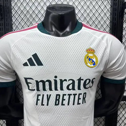 2026/2027 Player Version Real Madrid Home Football Jersey 1:1 Thai quality