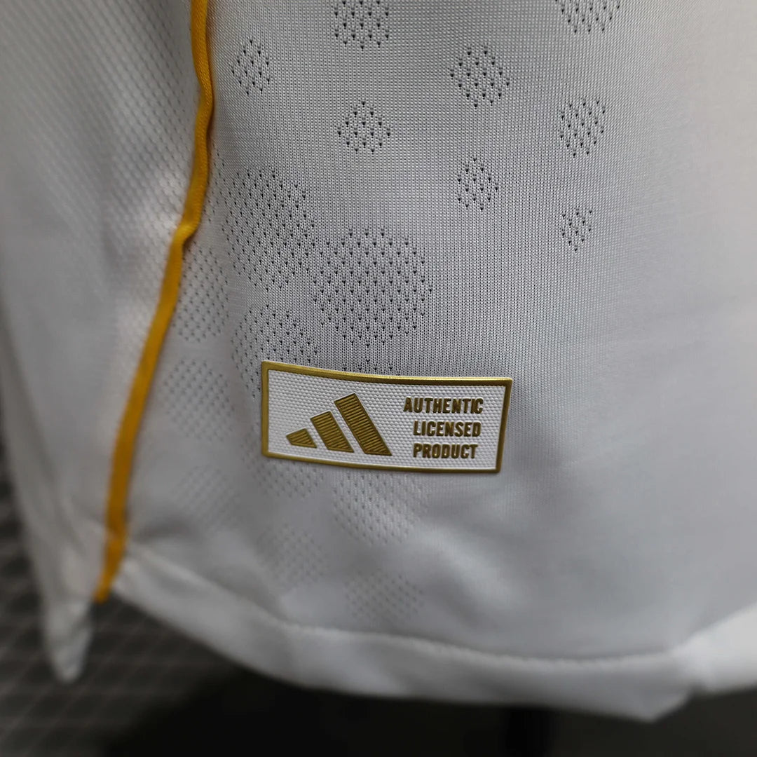 2025/2026 Player Version Real Madrid Home Football Jersey 1:1 Thai quality