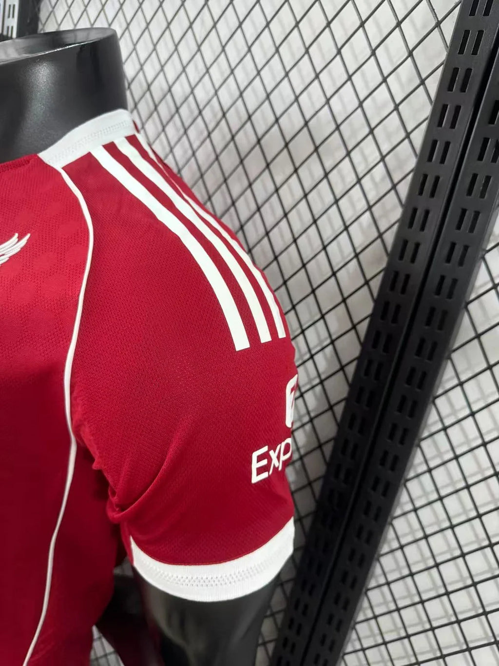 2025/2026 Player Version Liverpool Home Football Jersey 1:1 Thai Quality