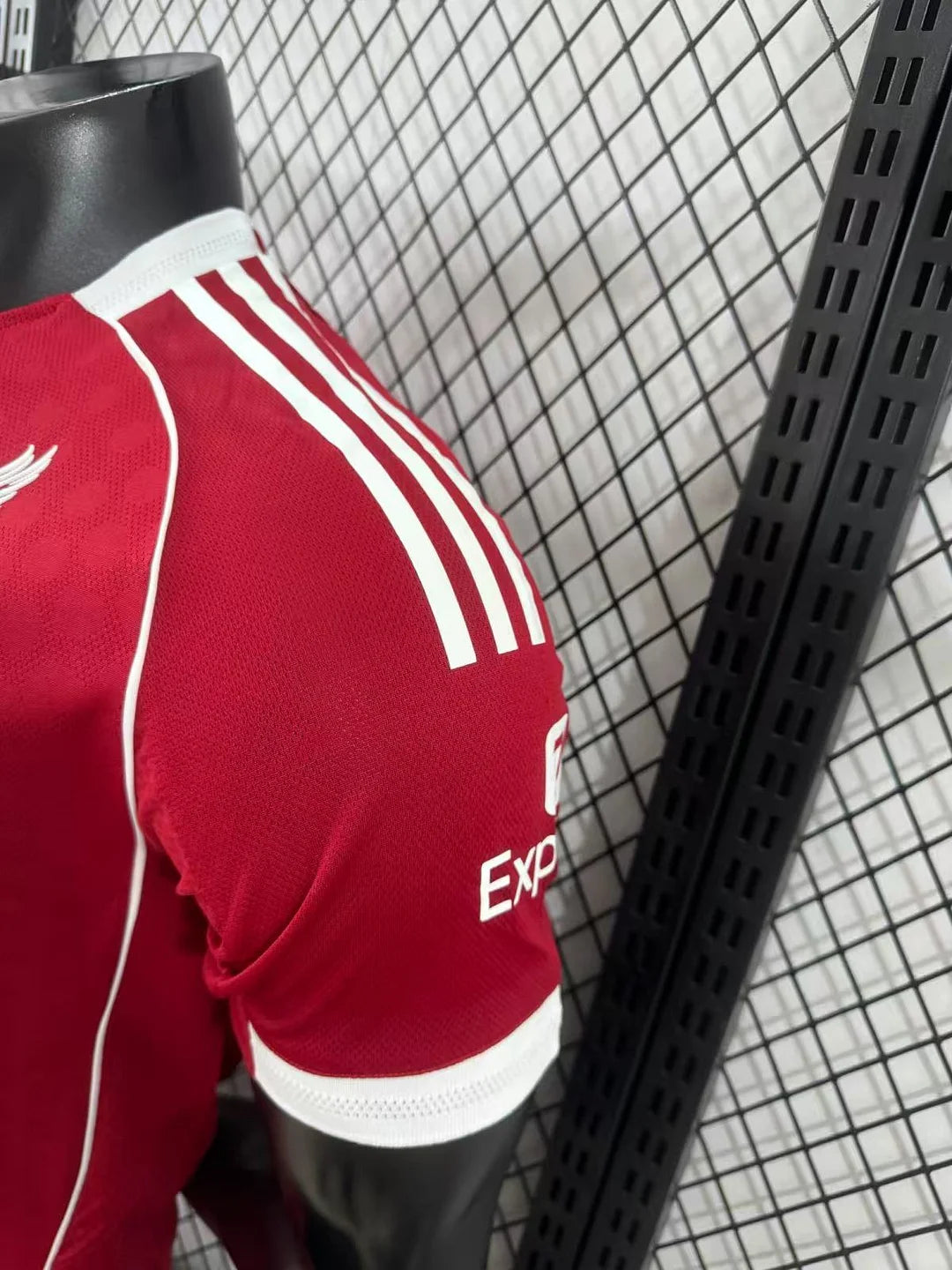 2025/2026 Player Version Liverpool Home Football Jersey 1:1 Thai Quality